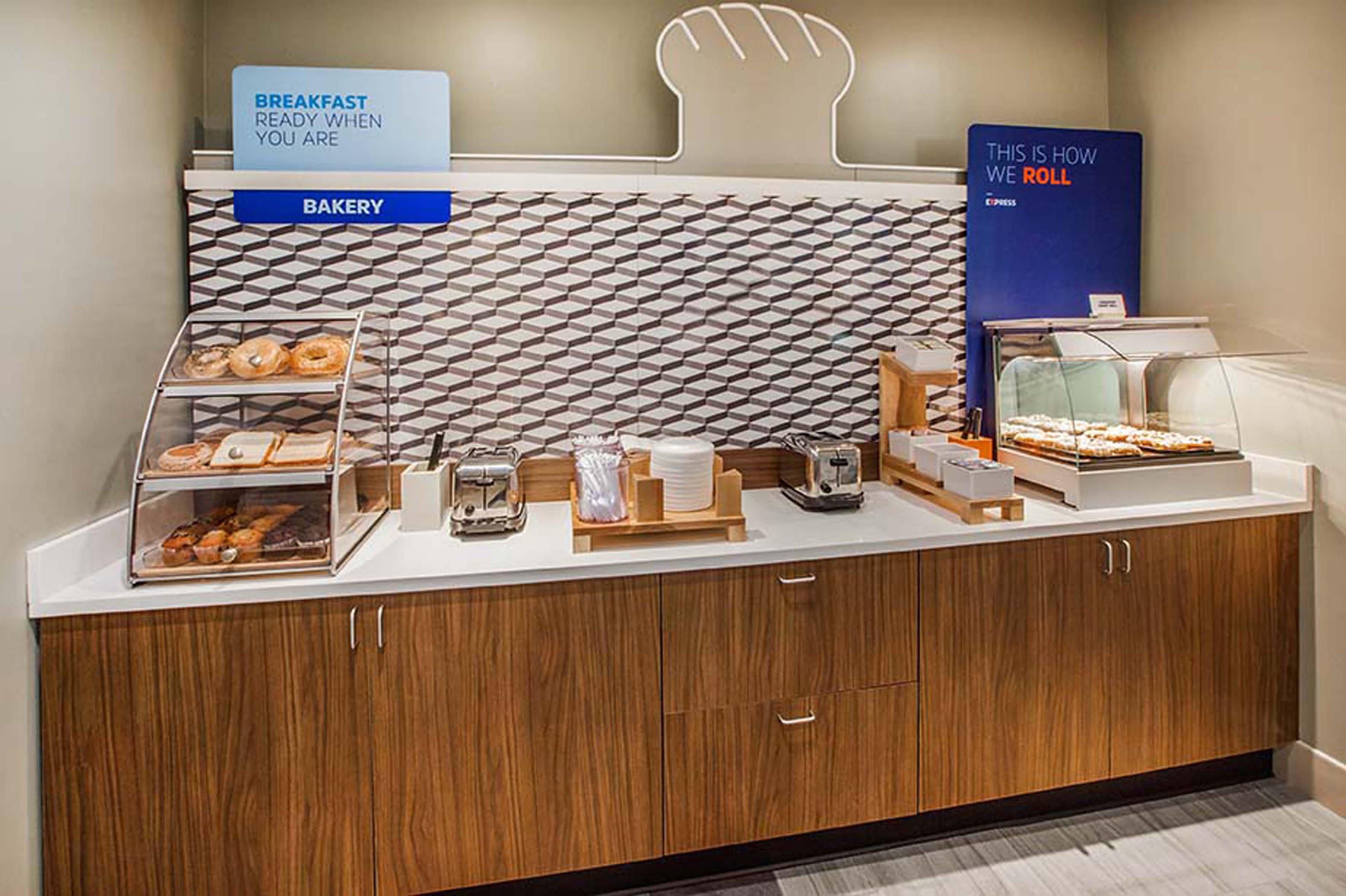 Holiday Inn Express Hotel & Suites Vacaville By Ihg Zewnętrze zdjęcie
