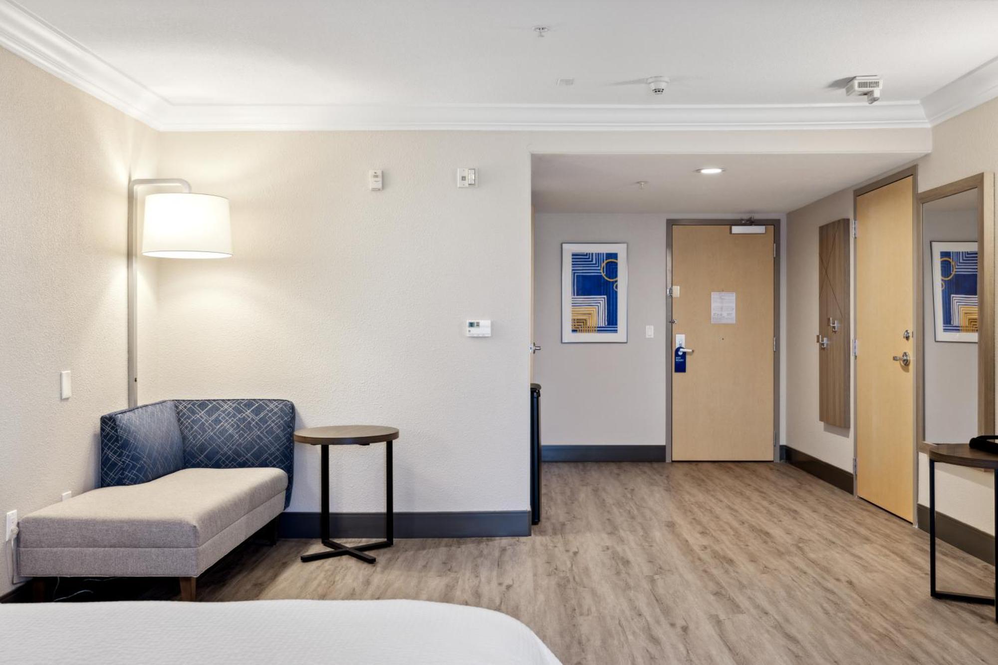 Holiday Inn Express Hotel & Suites Vacaville By Ihg Zewnętrze zdjęcie