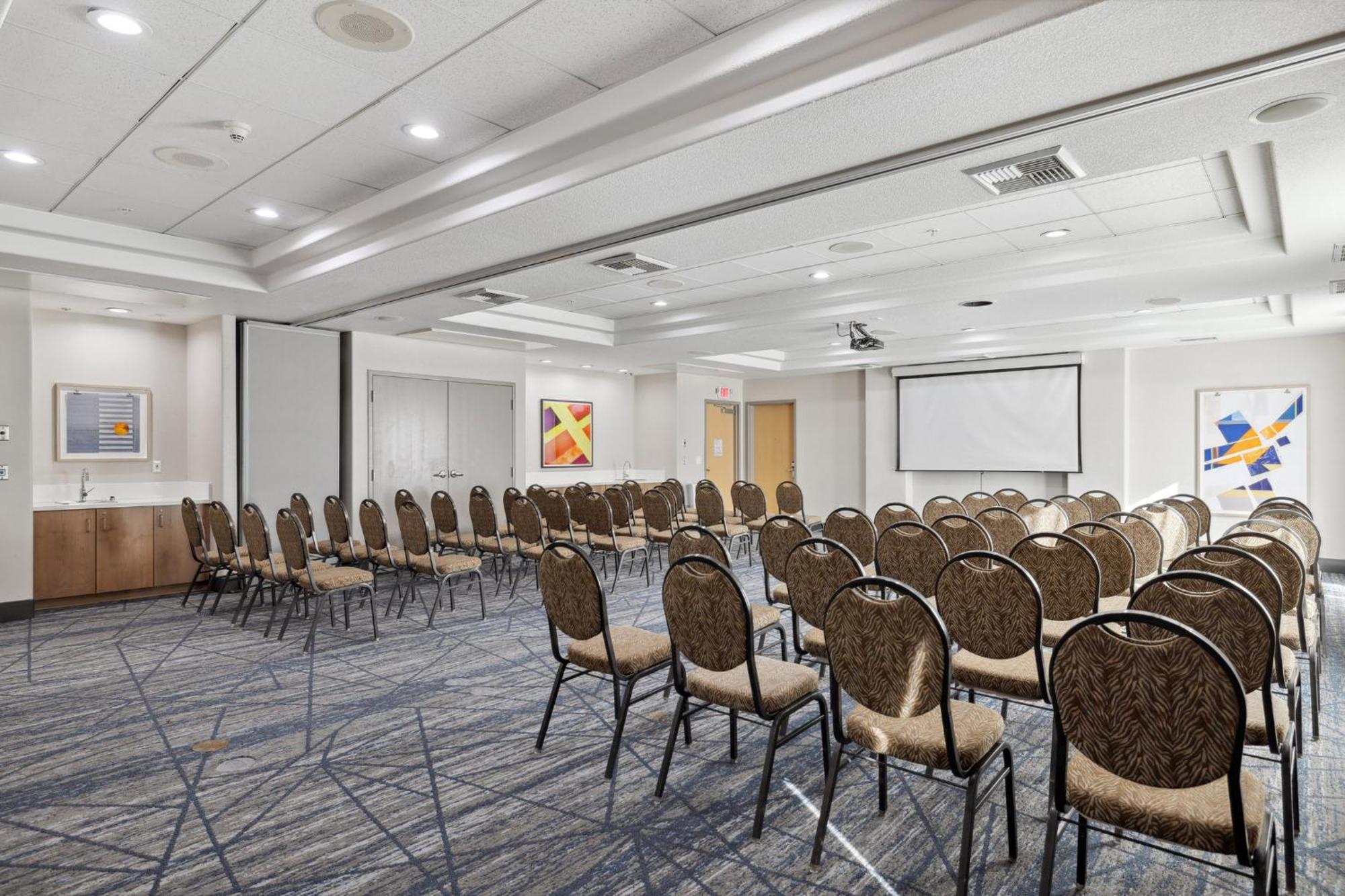 Holiday Inn Express Hotel & Suites Vacaville By Ihg Zewnętrze zdjęcie