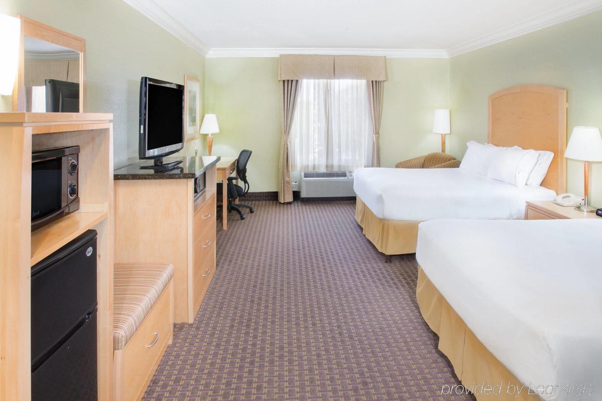 Holiday Inn Express Hotel & Suites Vacaville By Ihg Zewnętrze zdjęcie